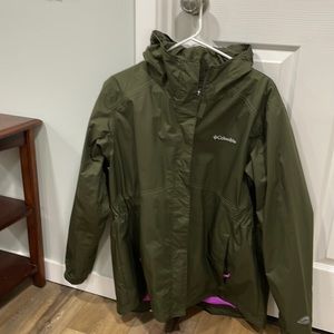 Columbia waterproof windbreaker